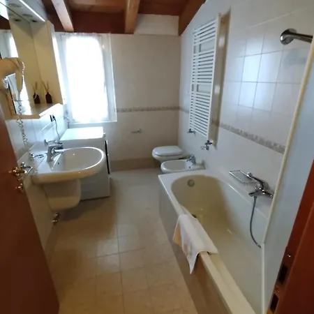 The Fairy World - Penthouse With Terrace View And Pool * Bellano