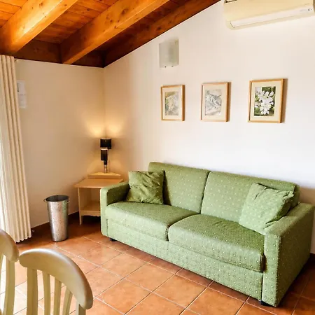 The Fairy World - Penthouse With Terrace View And Pool * Bellano