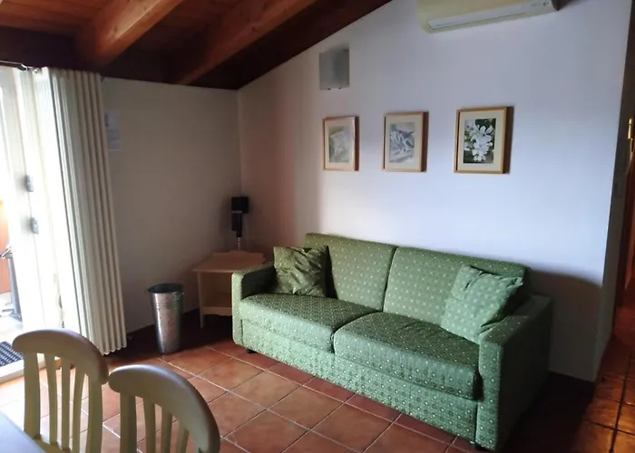 The Fairy World - Penthouse With Terrace View And Pool * Bellano